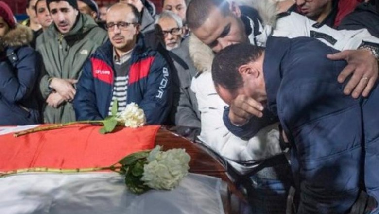 كندا ترحل مغربيا هدد بقتل منفذ "هجوم كيبيك"