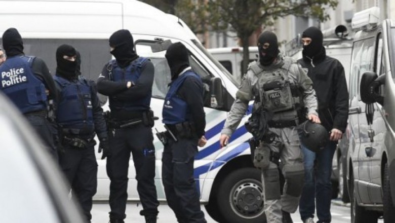 عاجل.. انفجار يهز محطة للقطارات في بروكسل