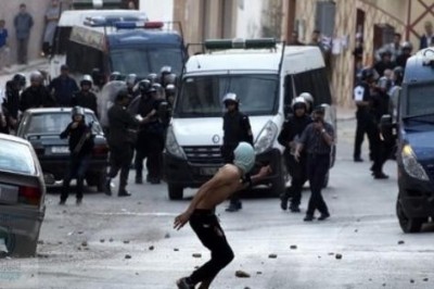 اعتقال نحو 50 شخصا بعد اشتباكات عنيفة مع الشرطة بمدينة الحسيمة