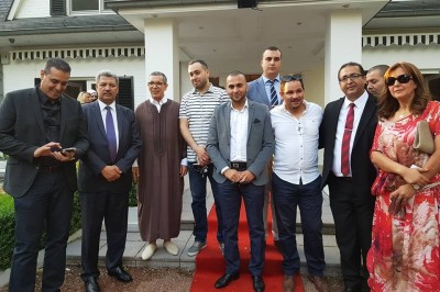 سفير المغرب ببلجيكا محمد عامر ينظم حفل شاي على شرف الجالية بمناسبة عيد الفطر