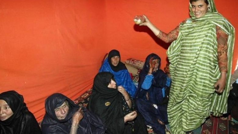 حفلات طلاق الصحراويات .. زغاريد وهدايا في انتظار زوج جديد