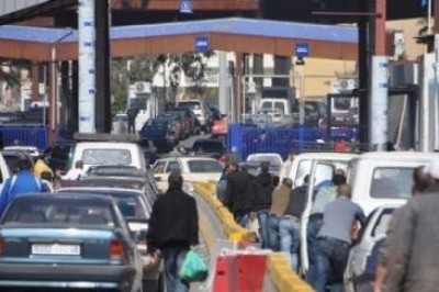  مغربي يقتحم باب مليلية و هاجم عناصر أمنية في المعبر الحدودي