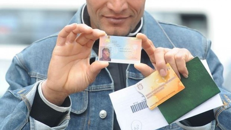 الطاليان طالقا لوراق. الحصول على بطاقة الإقامة للمغاربة السريين وأفراد أسرهم وفق هذه الشروط