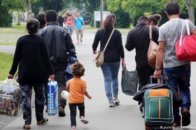  IOM تمنح كل مهاجر يختار العودة طوعا إلى بلده، مبلغا ماليا يتراوح بين 500 و1500 يورو