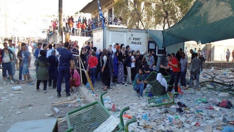 أعمال شغب واضطرابات في جزيرة خيوس اليونانية  قام بها مهاجرون ولاجئون