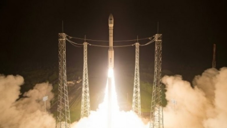 Ένας πυραύλος  Vega απογειώνεται από τον Κούρου με δορυφόρο για το Μαρόκο