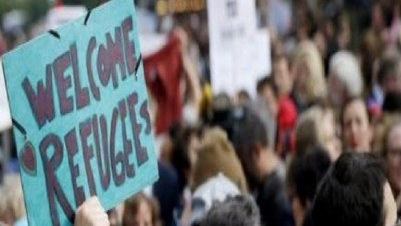  دعمًا للمهاجرين السريين القادمين من إفريقيا خروج الالاف لشوارع العاصمة بروكسيل