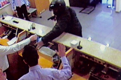 سطو مسلح على مكتب بريد في منطقة جيزي وسط أثينا