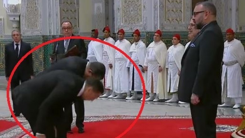 فيديو ‘أمزازي’ وزير التعليم الجديد يرتبك في أول امتحان أمام الملك ! ترى هل سيرتبك التعليم بالمغرب ؟