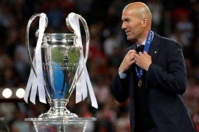 استقالة زيدان من تدريب ريال مدريد بعد أيام من الفوز ببطولة دوري أبطال أوروبا