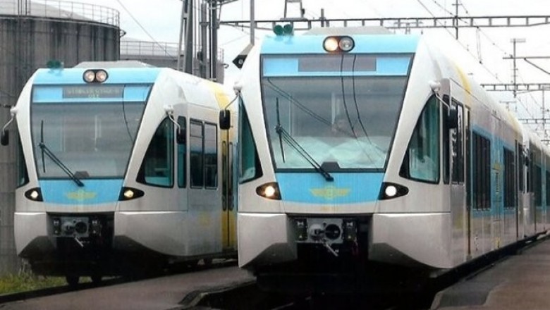 مرحلة جديدة من الإضراب من قبل عمال السكك الحديدية  في أثينا في 7 و 8 يونيو