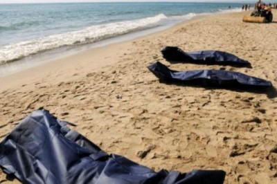غرق مهاجرين مغاربة في انقلاب قارب للهجرة السرية قبالة سواحل تونس