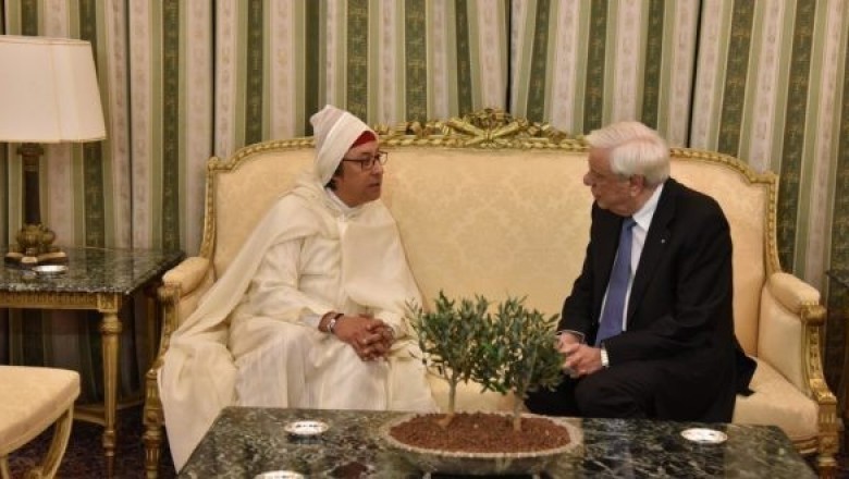 ملك المغرب محمد السادس يعين سفير المغرب باليونان و قبرص  السيد سمير الدهر مندوبا دائما للمغرب لدى منظمة اليونيسكو
