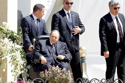قبل الانتخابات وربما ولاية خامسة، الرئيس الجزائري  بوتفليقة إلى جنيف لإجراء فحوصات طبية