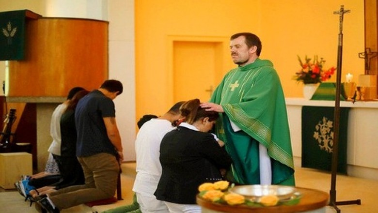 قانون بإسبانيا يمنح الجنسية الإسبانية  للمغاربة  المسلمين المرتدين عن دينهم و المعتنقين للديانة المسيحية !