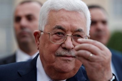 الرئيس الفلسطيني محمود عباس يمهل حماس 4 أسابيع لرفع يدها عن غزة