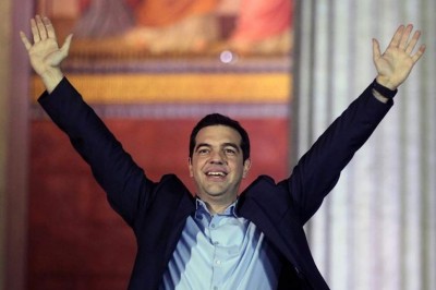 البرلمان اليوناني يمنح صوت الثقة لحكومة تسيبراس الرغم من انسحاب حزب اليونانيين المستقلين الذي يتزعمه بانوس كامينوس