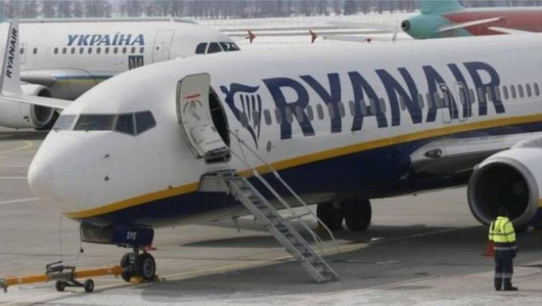 Ryanair:توقف رحلات الطيران من أثينا إلى خانيا ورودس وميكونوس بعد توقف رحلات أثينا  - تسالونيكي